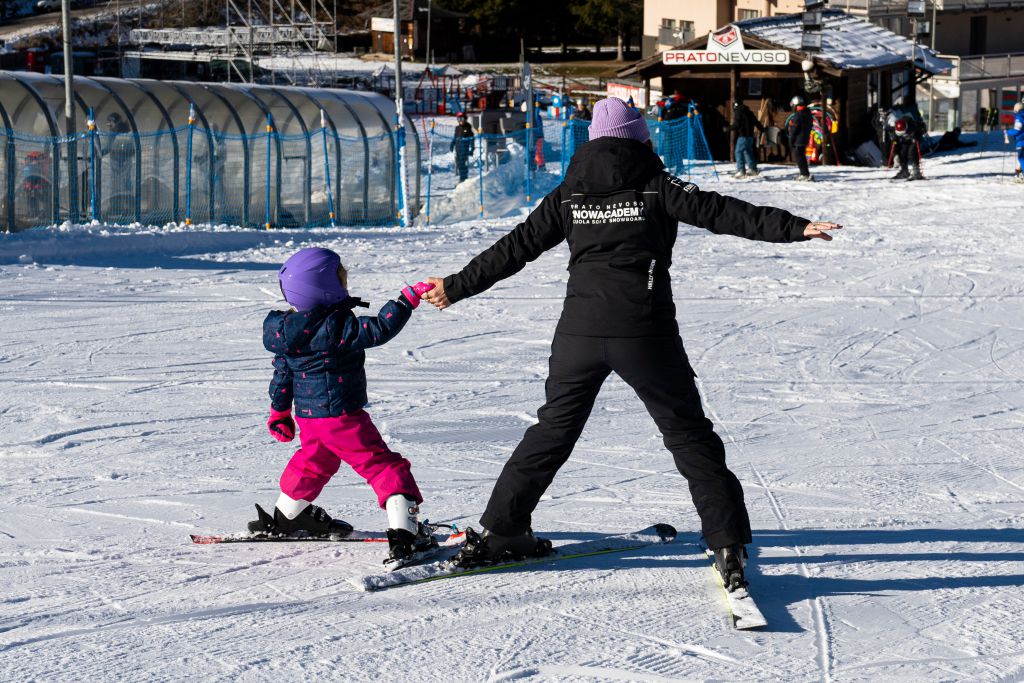 Prato Nevoso Snow Academy